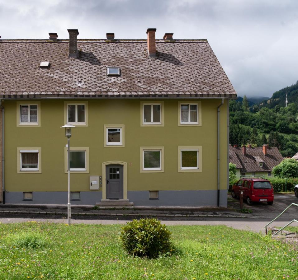 Eisenerz Stefan Apartment / Ferien Wohnung Kültér fotó