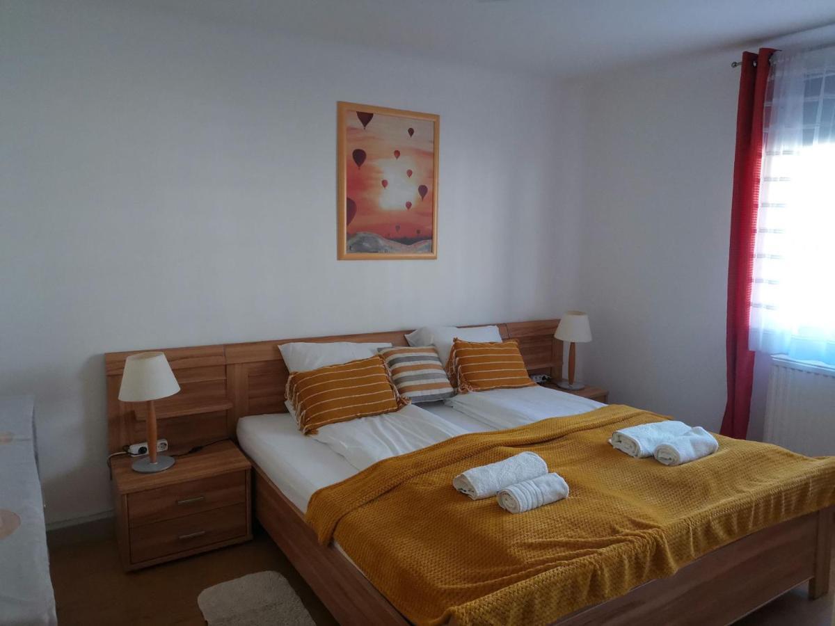 Eisenerz Stefan Apartment / Ferien Wohnung Kültér fotó